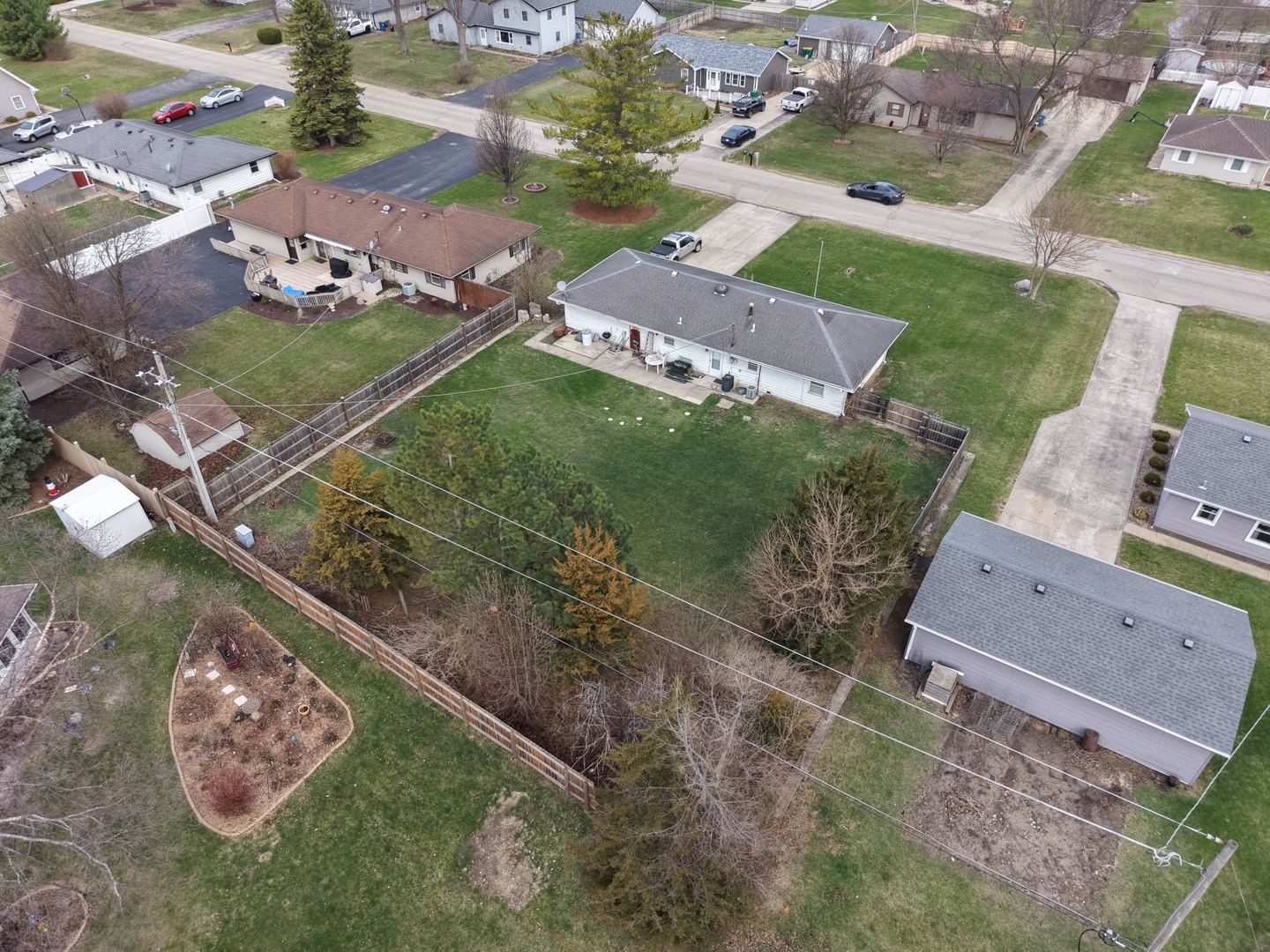 3002 Harris Drive, Joliet, IL 60431