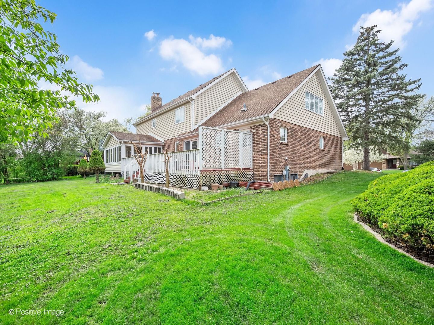 11547 Burr Oak Lane, Burr Ridge, IL 60527