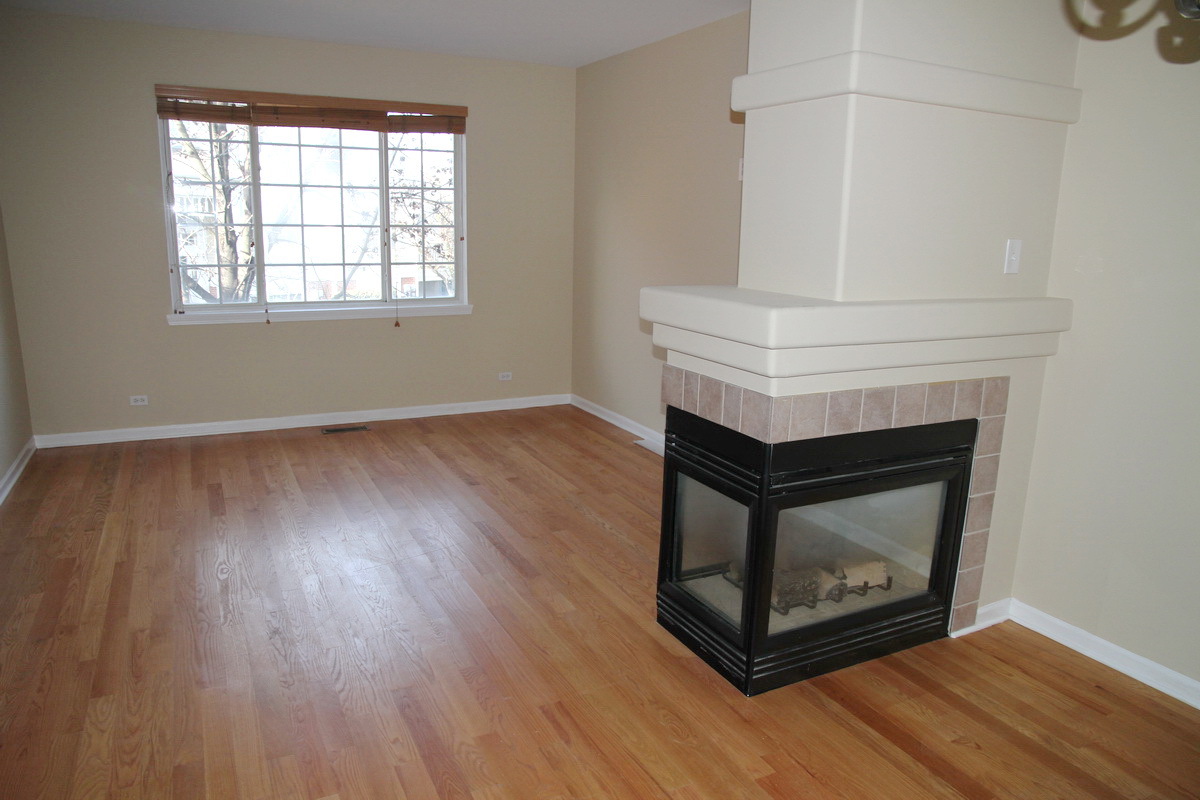 2226 Daybreak Drive #2226, Aurora, IL 60503