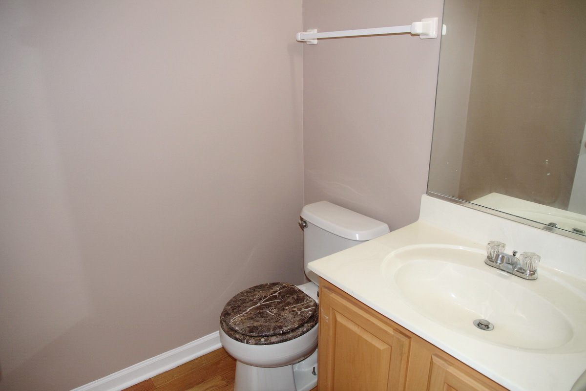 2226 Daybreak Drive #2226, Aurora, IL 60503