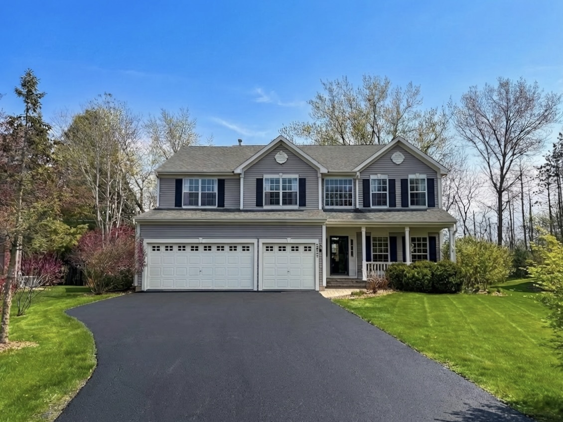 2825 Haven Lane, Lindenhurst, IL 60046