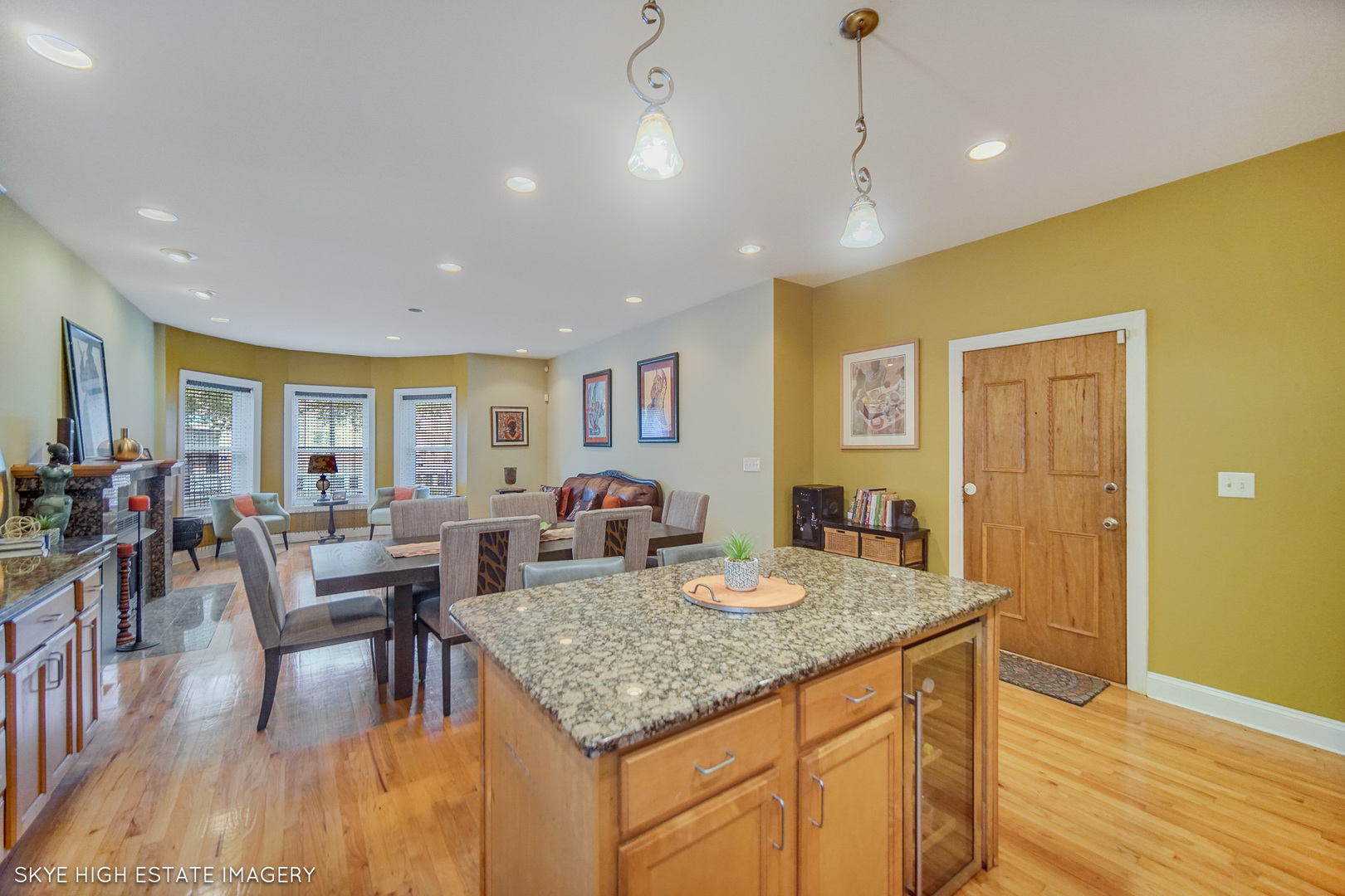 5743 S Michigan Avenue #1S, Chicago, IL 60637