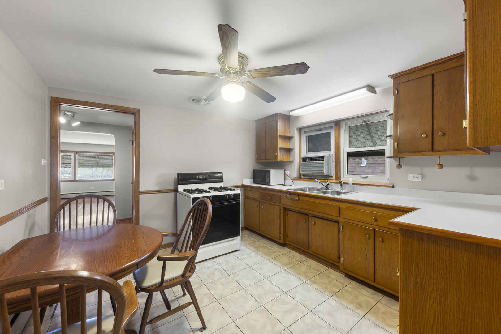 6428 S Kildare Avenue, Chicago, IL 60629