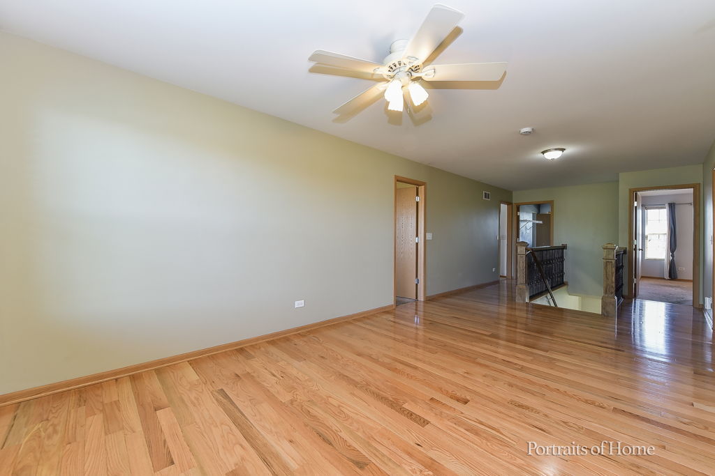 826 Phelps Lane, Shorewood, IL 60404