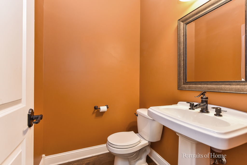 826 Phelps Lane, Shorewood, IL 60404