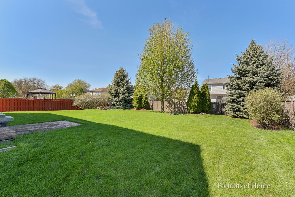 826 Phelps Lane, Shorewood, IL 60404