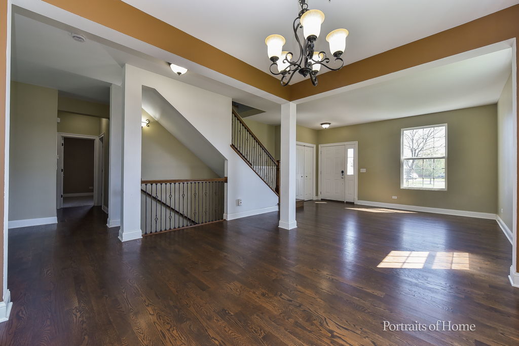 826 Phelps Lane, Shorewood, IL 60404