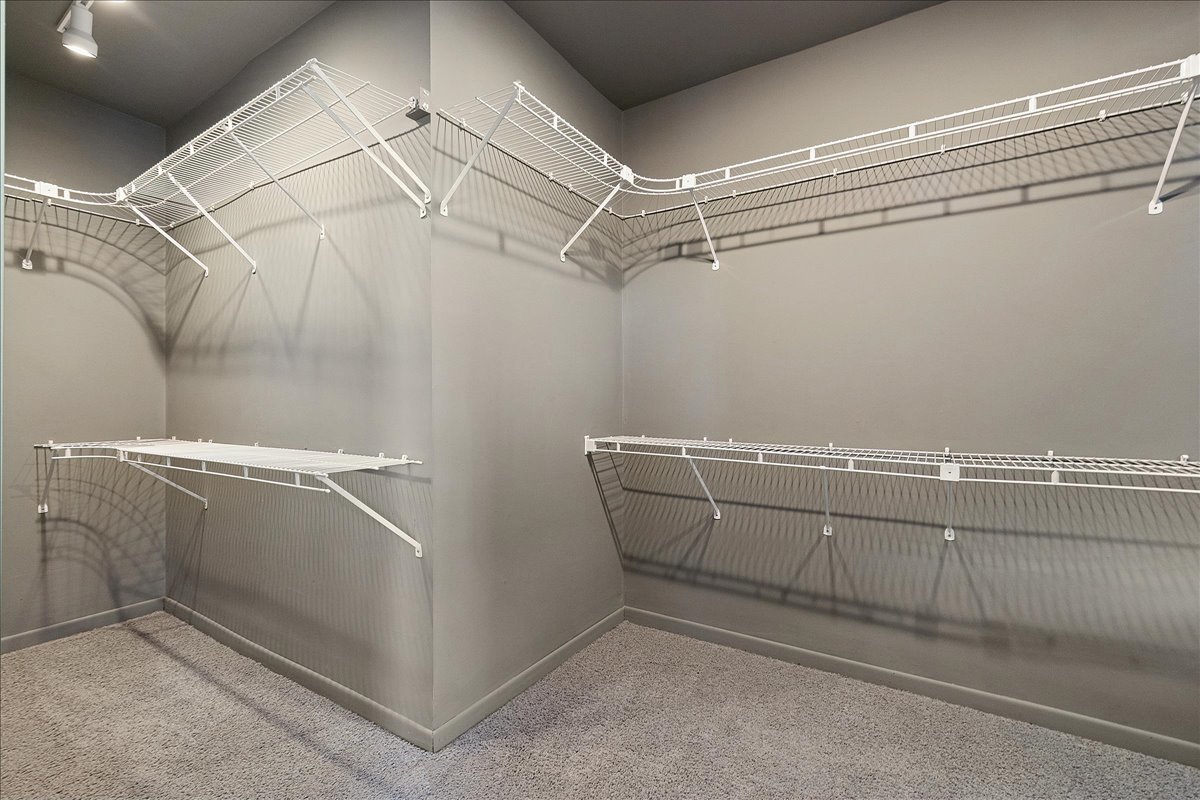 3640 S Lowe Avenue, Chicago, IL 60609