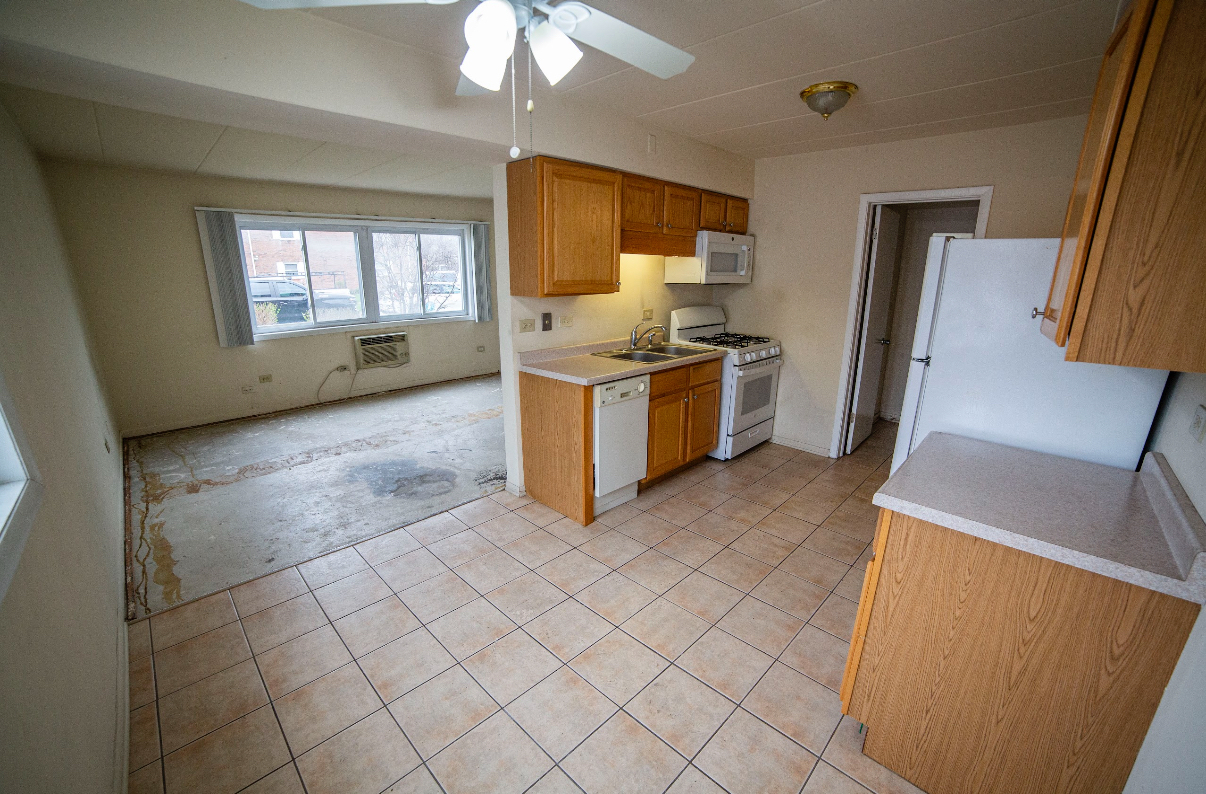 11036 S Kenneth Avenue #1, Oak Lawn, IL 60453