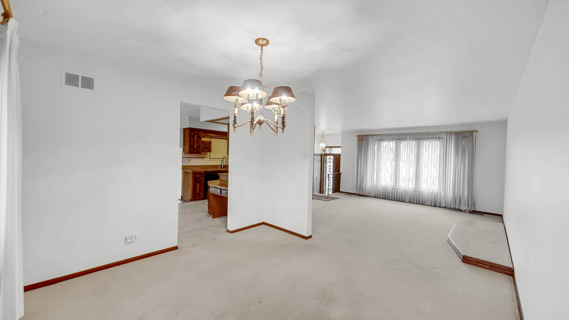 15058 Naughton Drive, South Holland, IL 60473