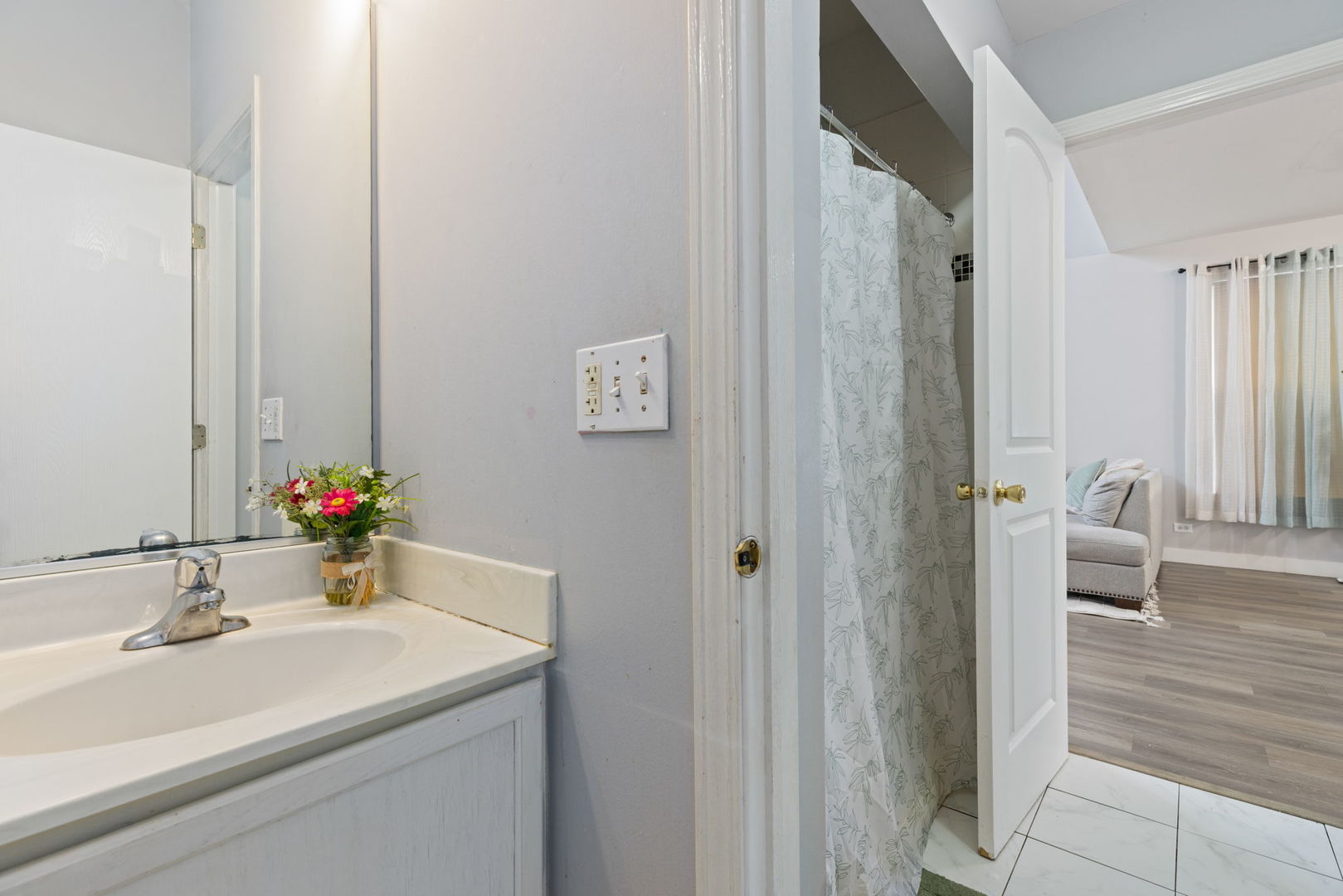 1845 BLUESTEM Circle, Aurora, IL 60504