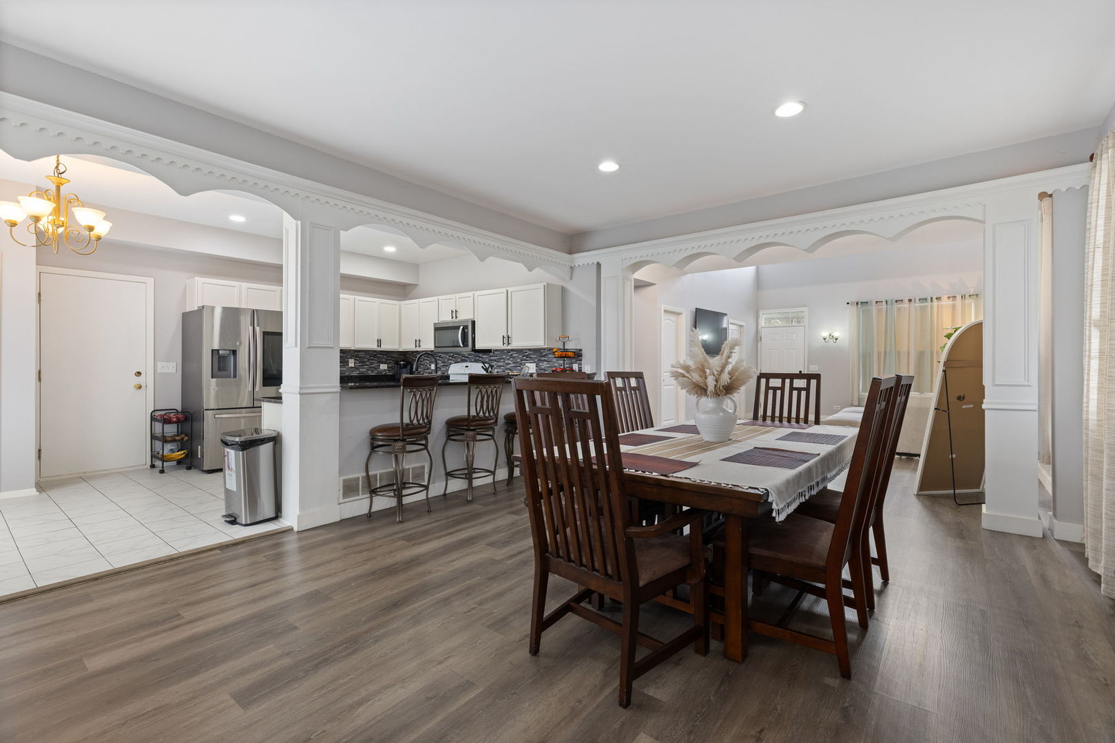 1845 BLUESTEM Circle, Aurora, IL 60504