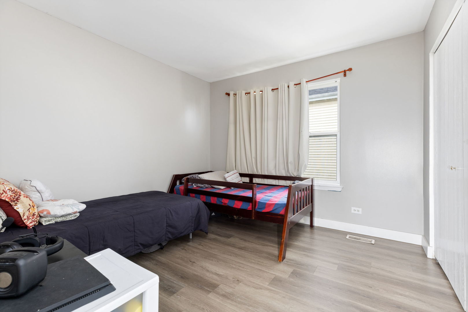 1845 BLUESTEM Circle, Aurora, IL 60504