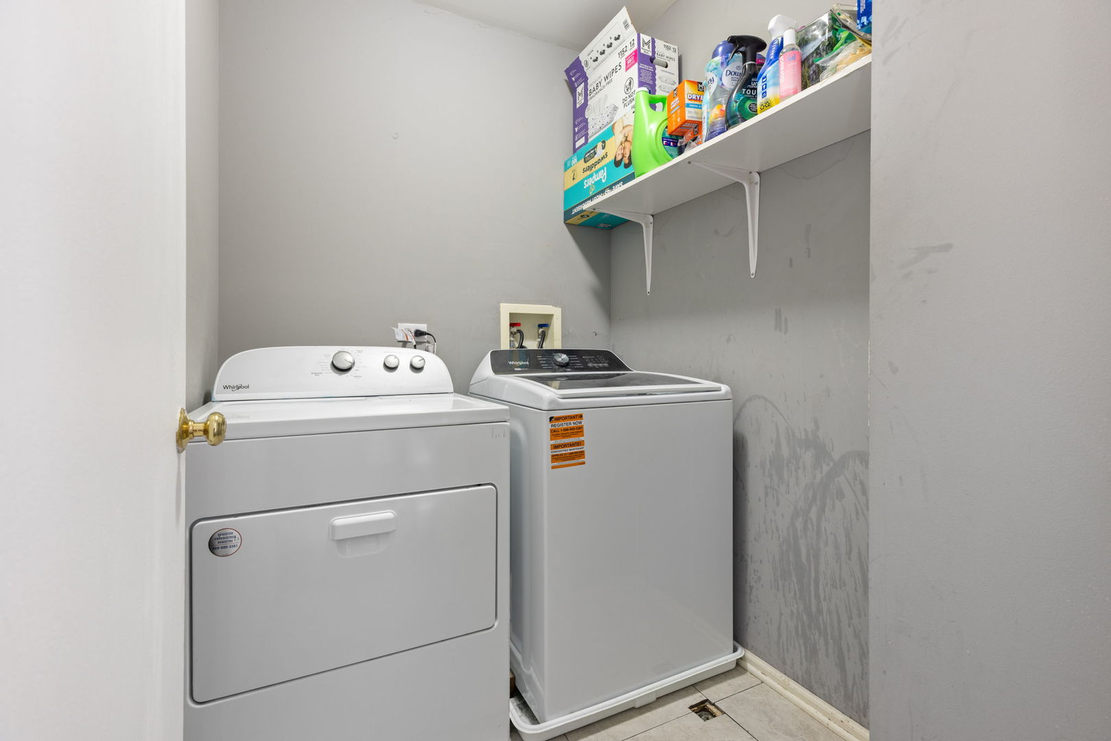 1845 BLUESTEM Circle, Aurora, IL 60504