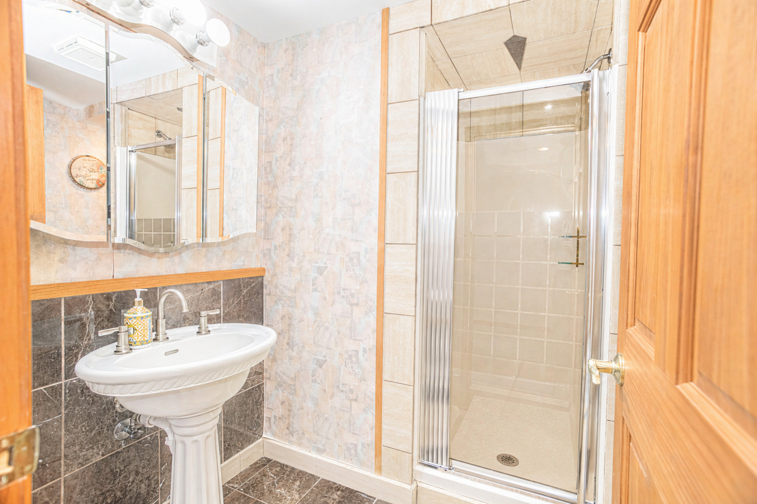 1368 Hunter Circle, Naperville, IL 60540