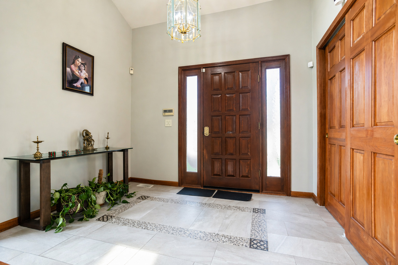 1368 Hunter Circle, Naperville, IL 60540
