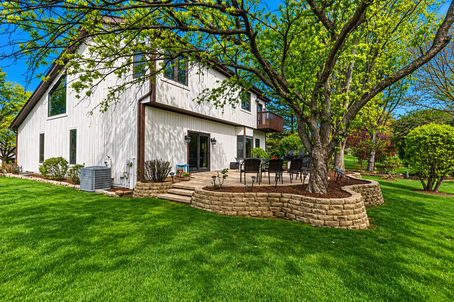 1368 Hunter Circle, Naperville, IL 60540