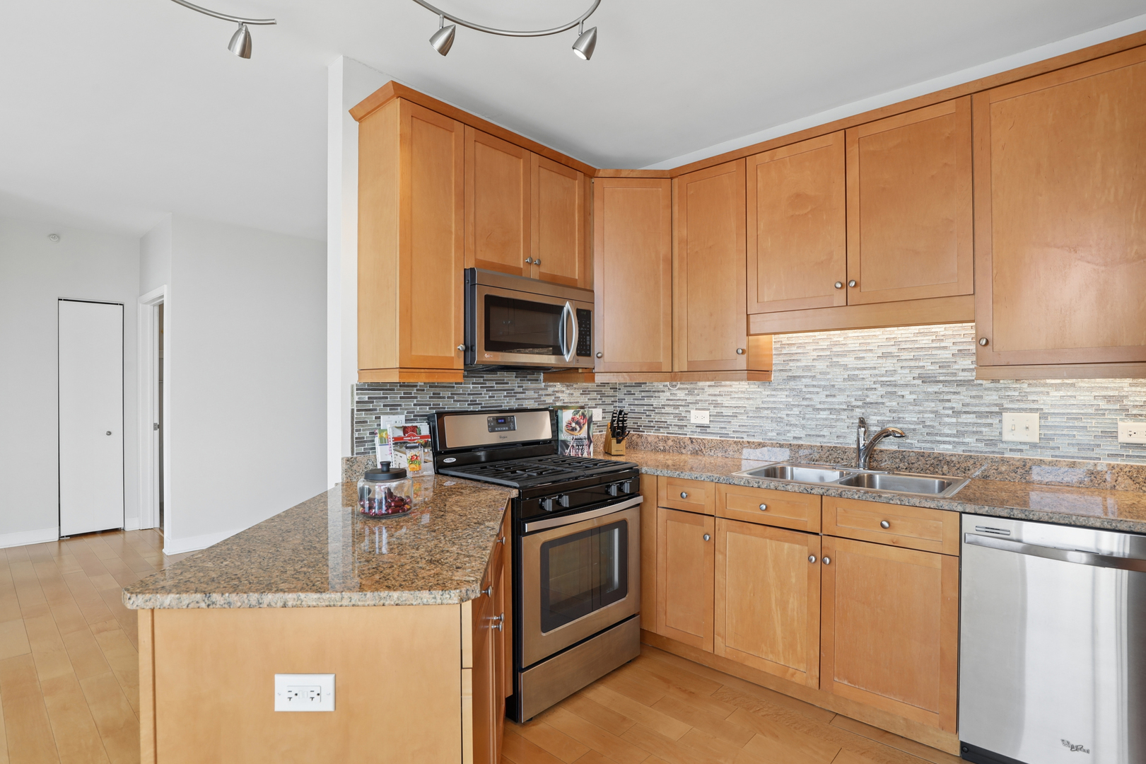 1101 S State Street #1607, Chicago, IL 60605