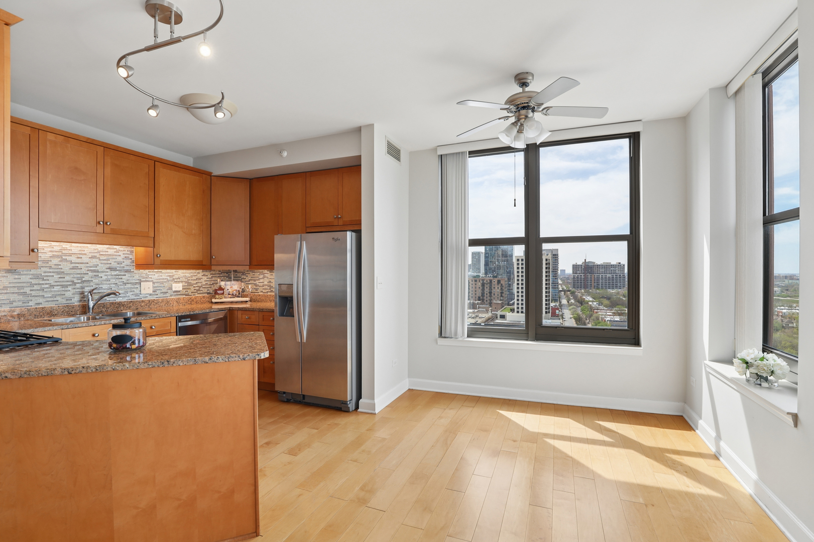 1101 S State Street #1607, Chicago, IL 60605