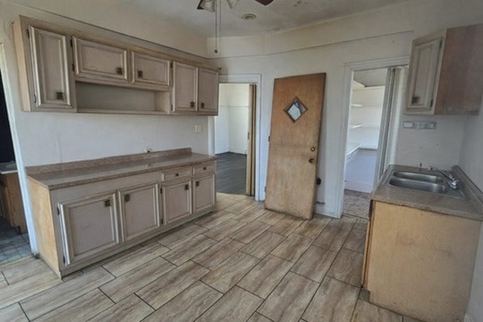 5837 S Racine Avenue, Chicago, IL 60636