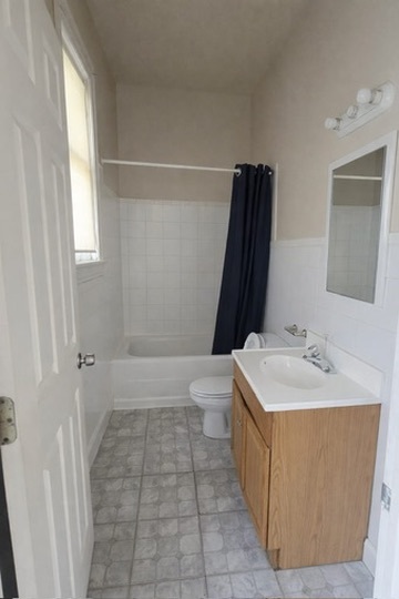 5837 S Racine Avenue, Chicago, IL 60636