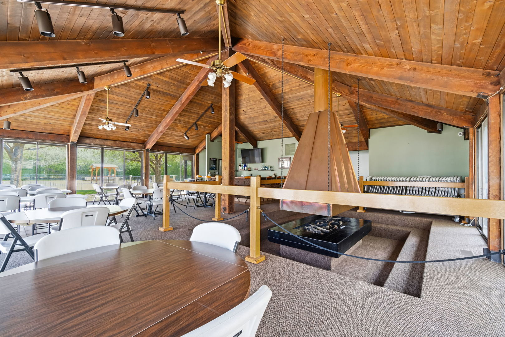 2005 S Finley Road #1102, Lombard, IL 60148