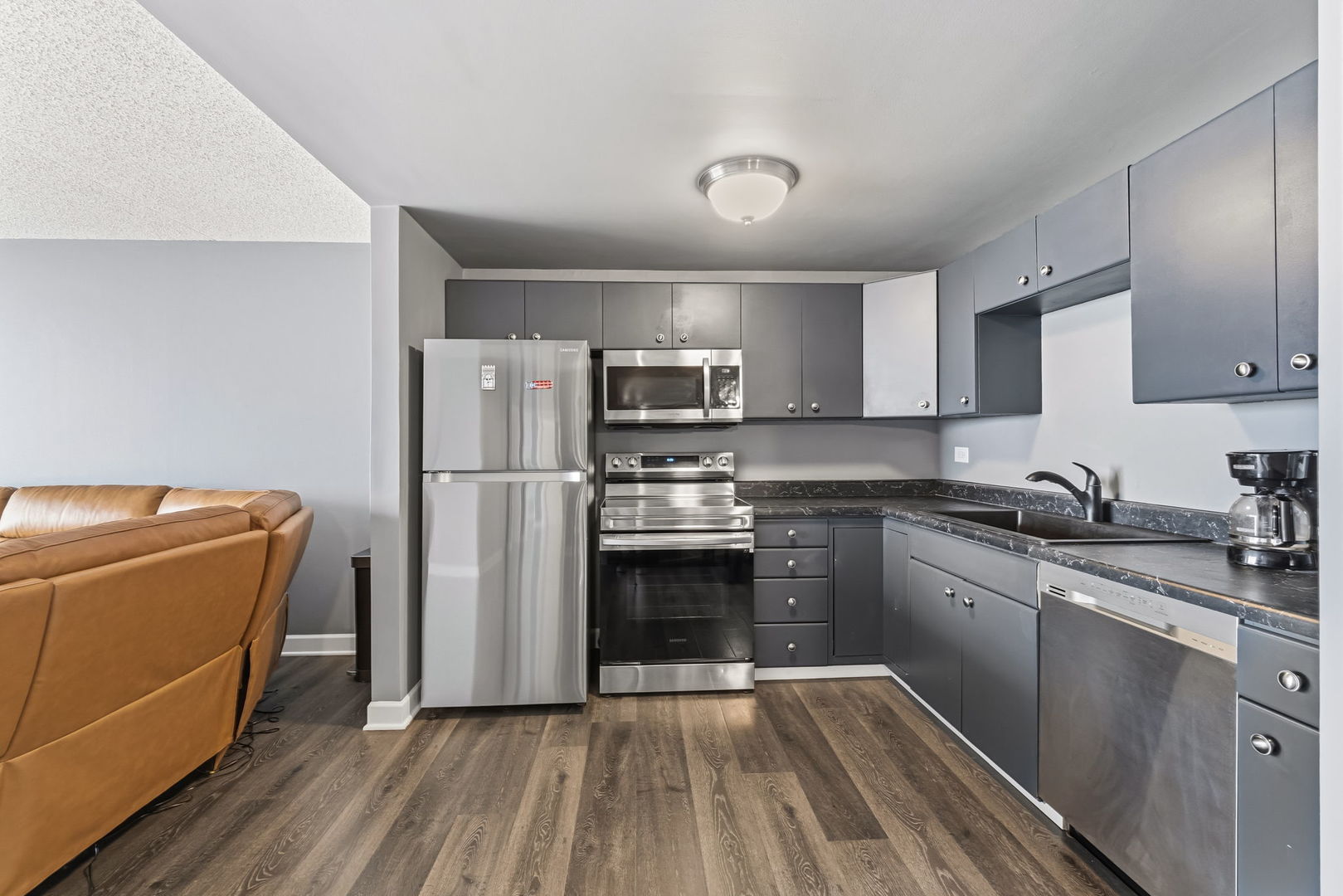 2005 S Finley Road #1102, Lombard, IL 60148