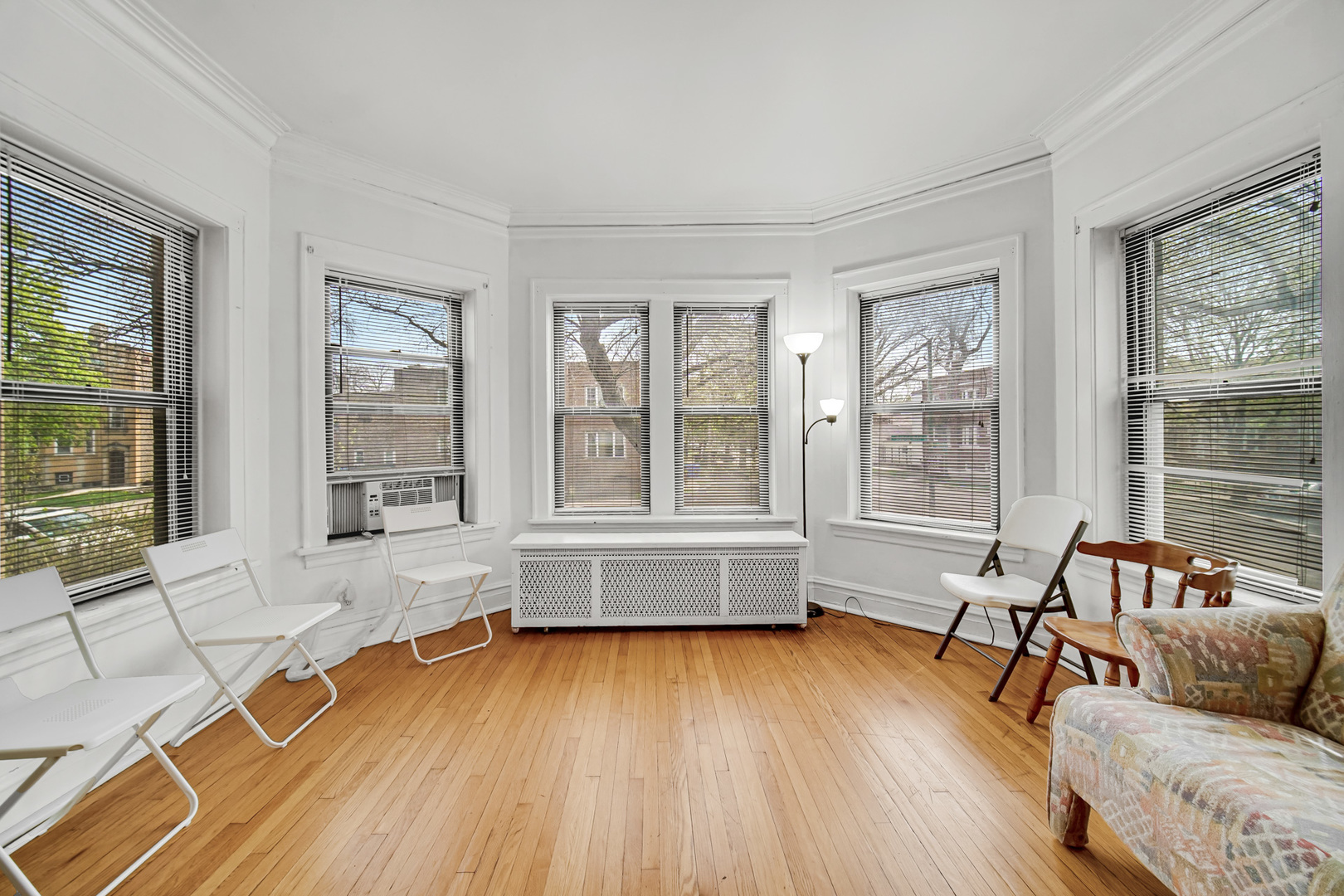 5000 N Ridgeway Avenue, Chicago, IL 60625