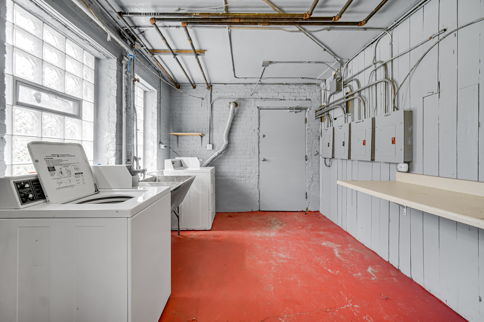 5000 N Ridgeway Avenue, Chicago, IL 60625