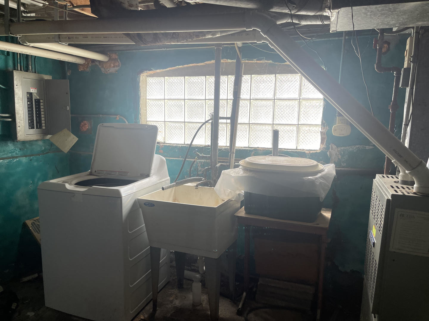 249 Marshall Avenue, Bellwood, IL 60104