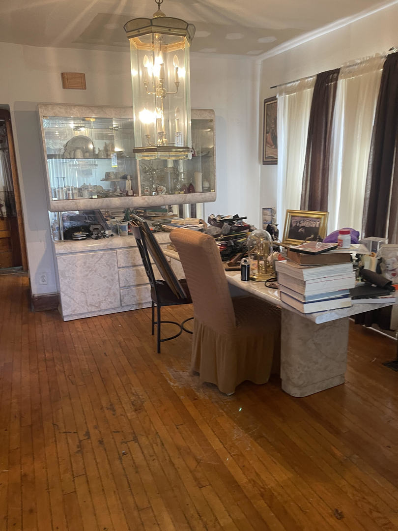 249 Marshall Avenue, Bellwood, IL 60104