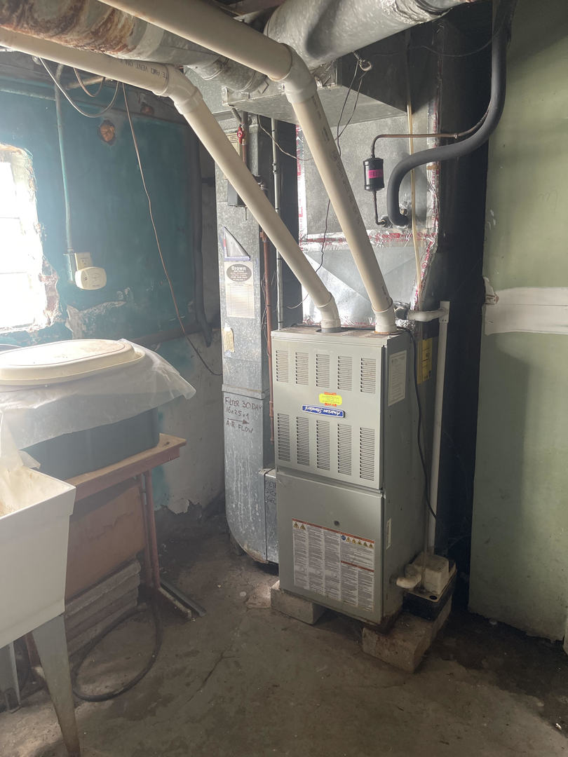 249 Marshall Avenue, Bellwood, IL 60104