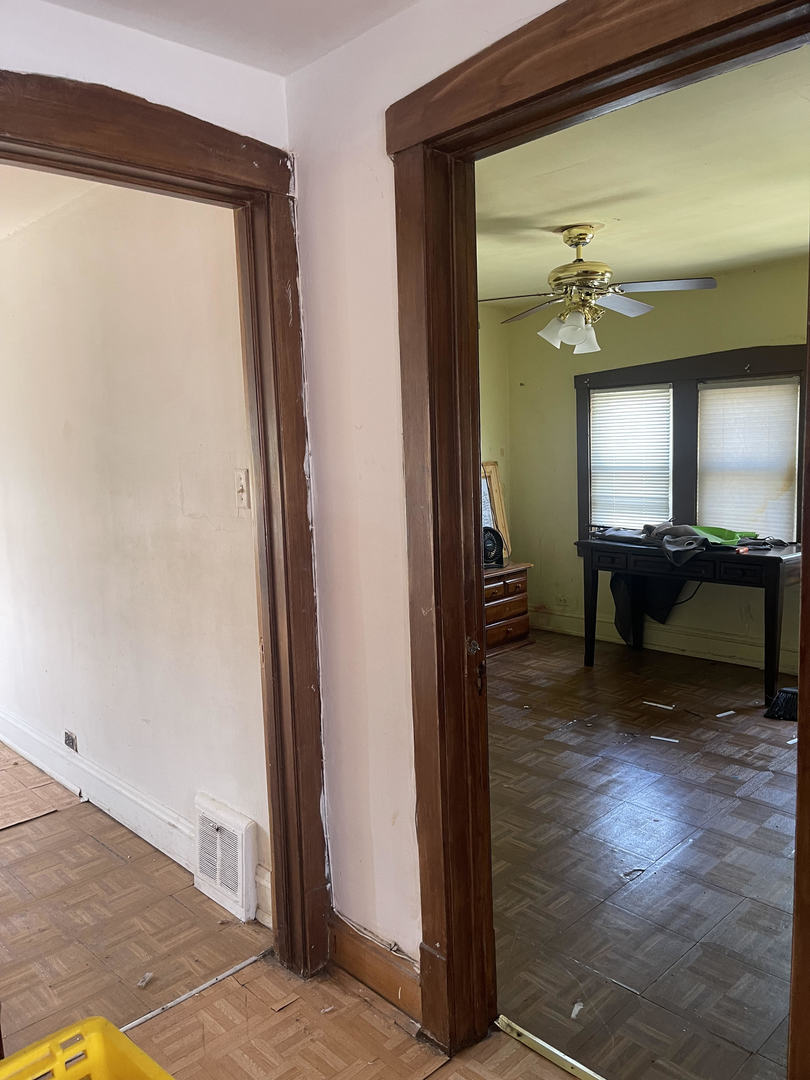 249 Marshall Avenue, Bellwood, IL 60104