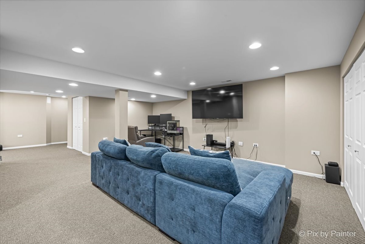 607 Stearn Drive, Genoa, IL 60135