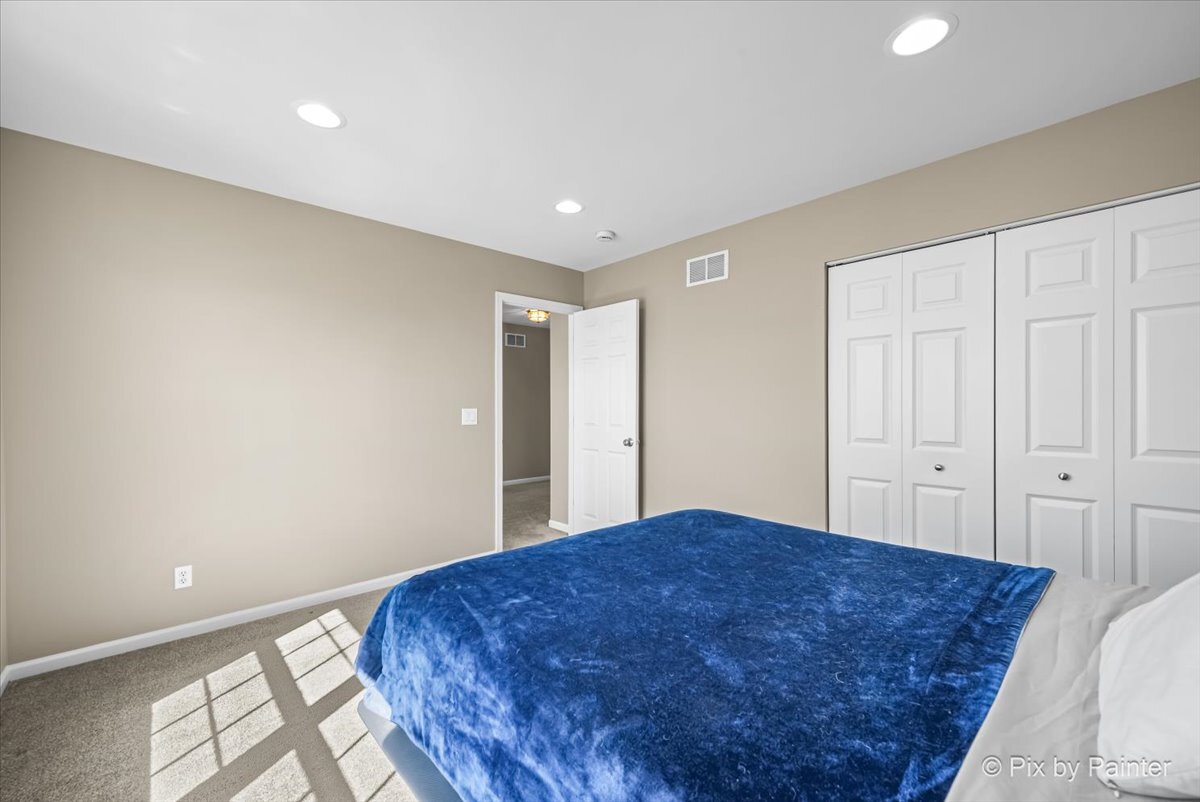 607 Stearn Drive, Genoa, IL 60135