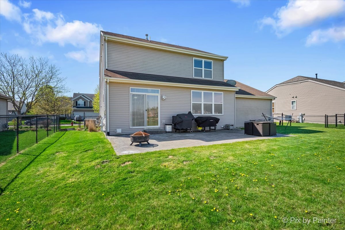 607 Stearn Drive, Genoa, IL 60135