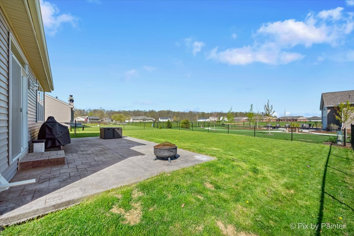 607 Stearn Drive, Genoa, IL 60135