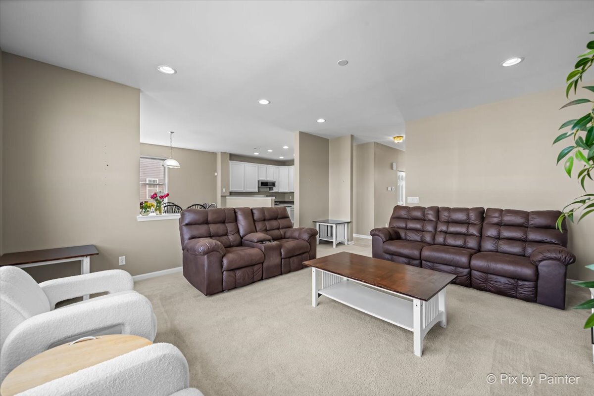 607 Stearn Drive, Genoa, IL 60135