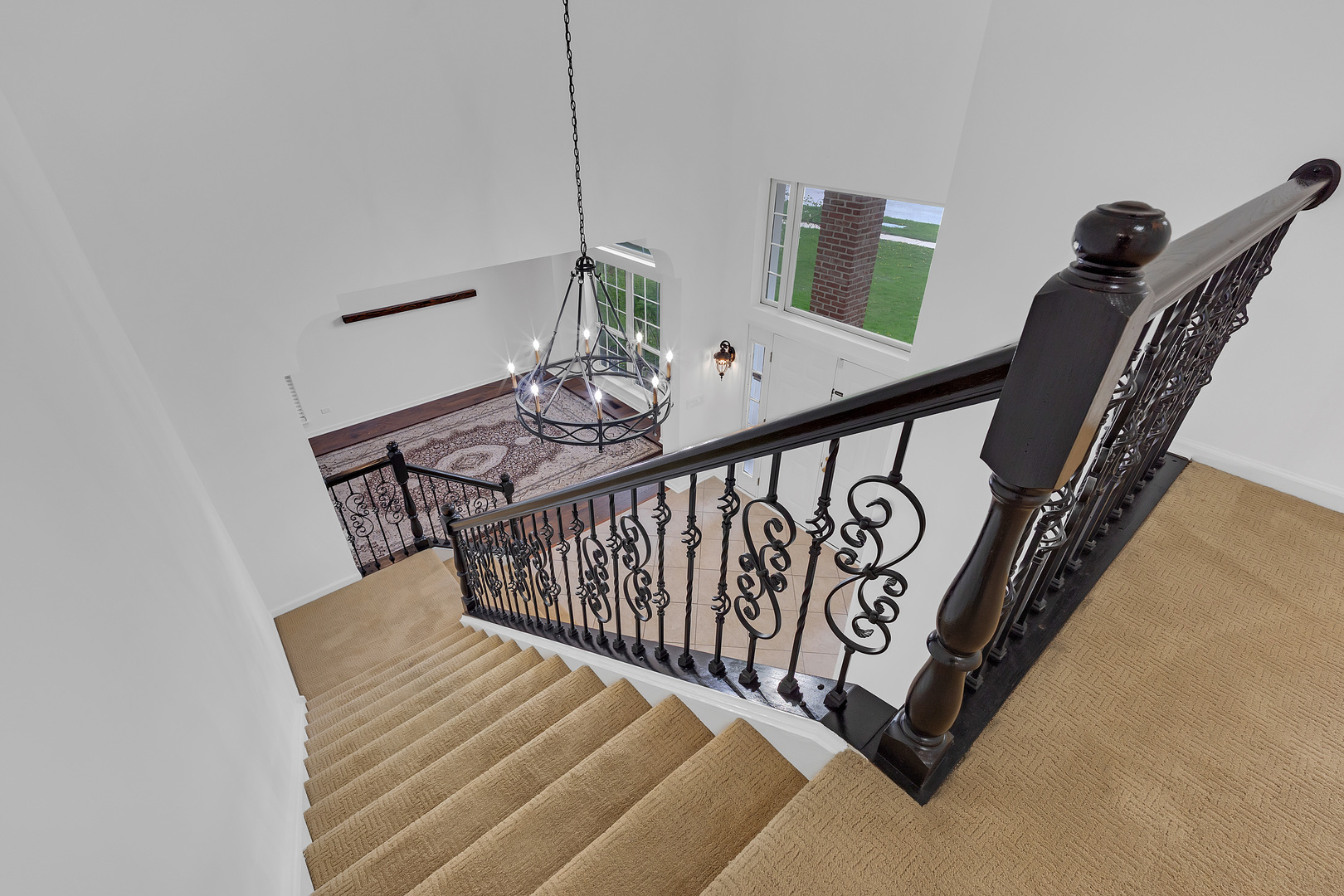 1171 HEAVENS GATE, Lake In The Hills, IL 60156