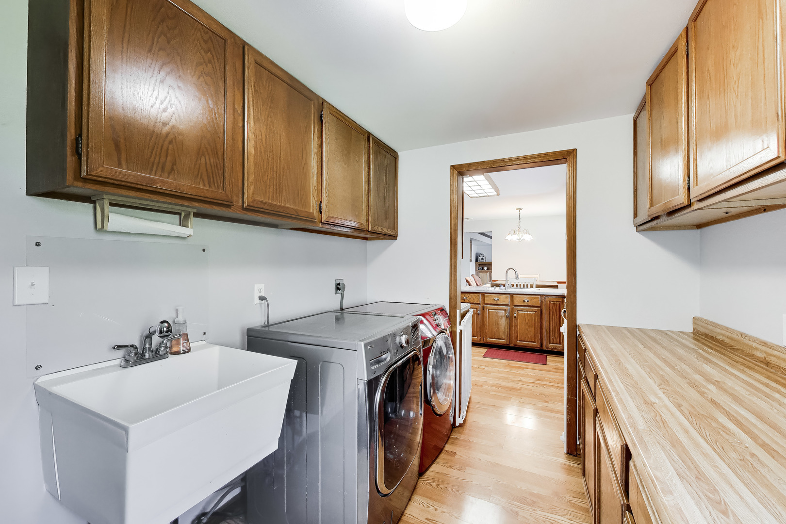 525 Skyline Drive, Algonquin, IL 60102