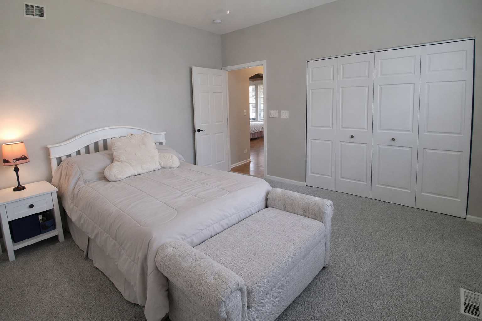 1235 Mallard Lane, Hoffman Estates, IL 60192