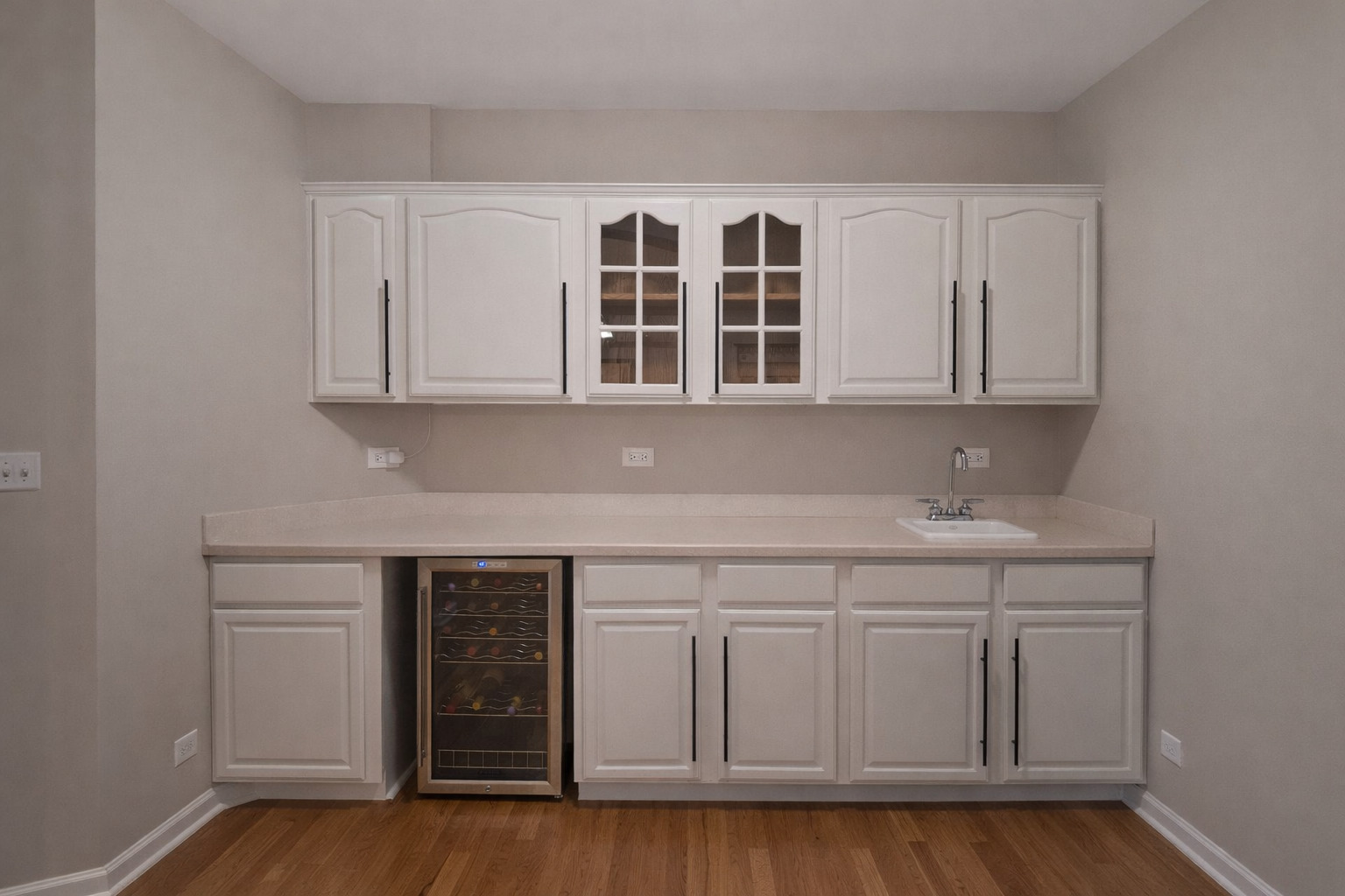 1235 Mallard Lane, Hoffman Estates, IL 60192