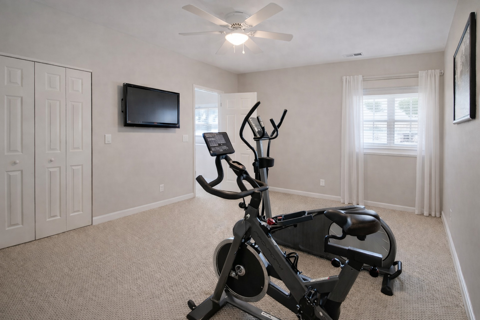 1235 Mallard Lane, Hoffman Estates, IL 60192