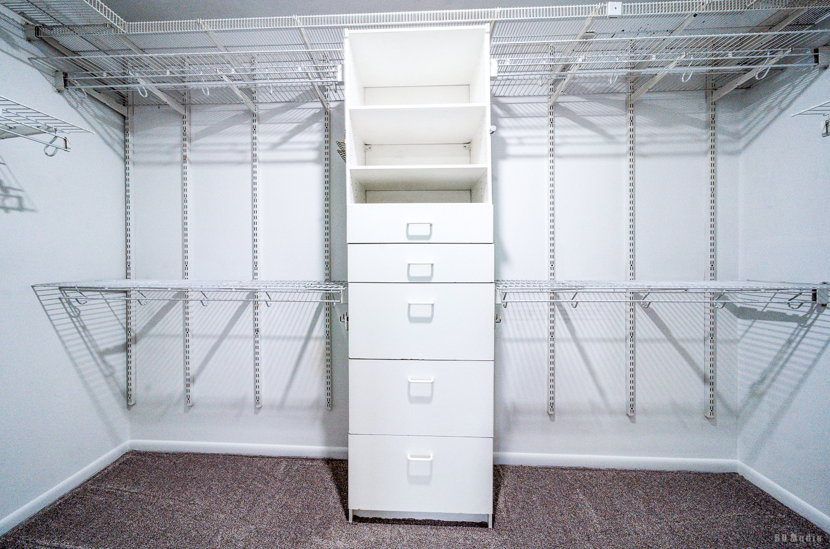 15118 Hillside Avenue, Oak Forest, IL 60452