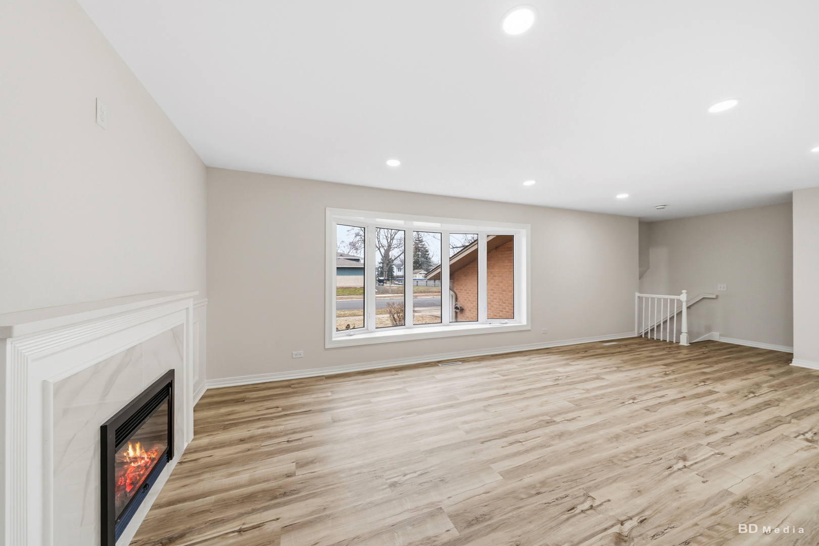 15118 Hillside Avenue, Oak Forest, IL 60452