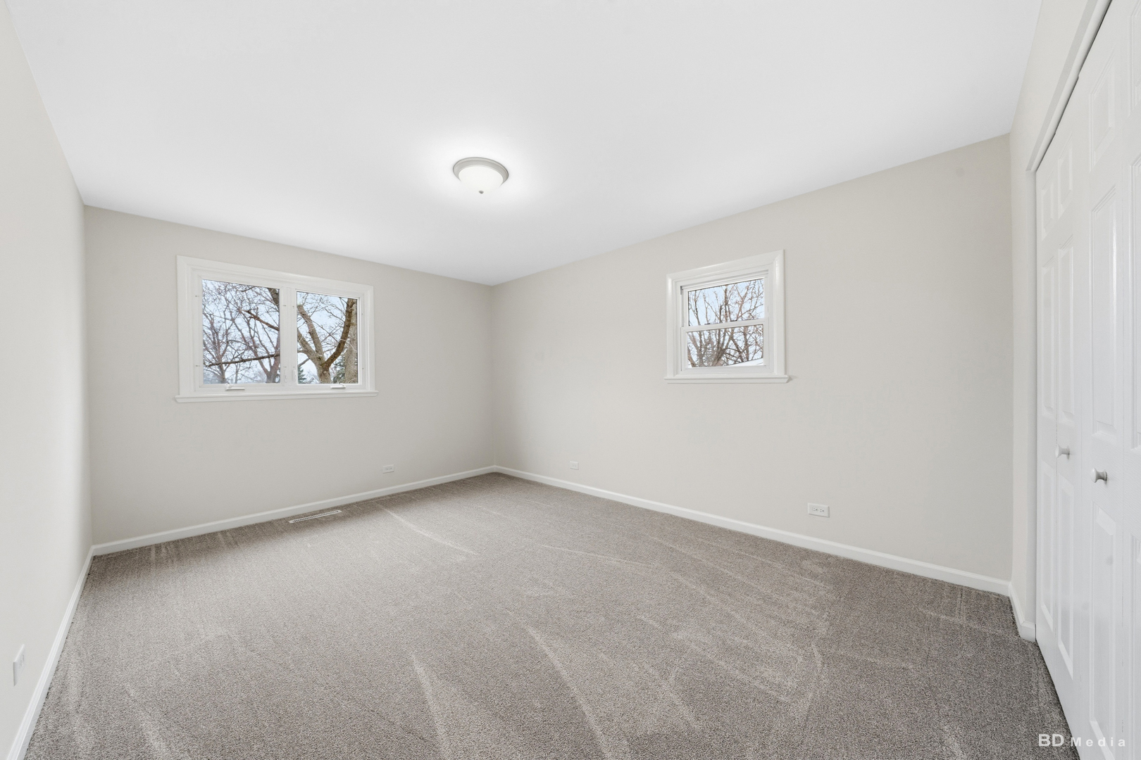 15118 Hillside Avenue, Oak Forest, IL 60452