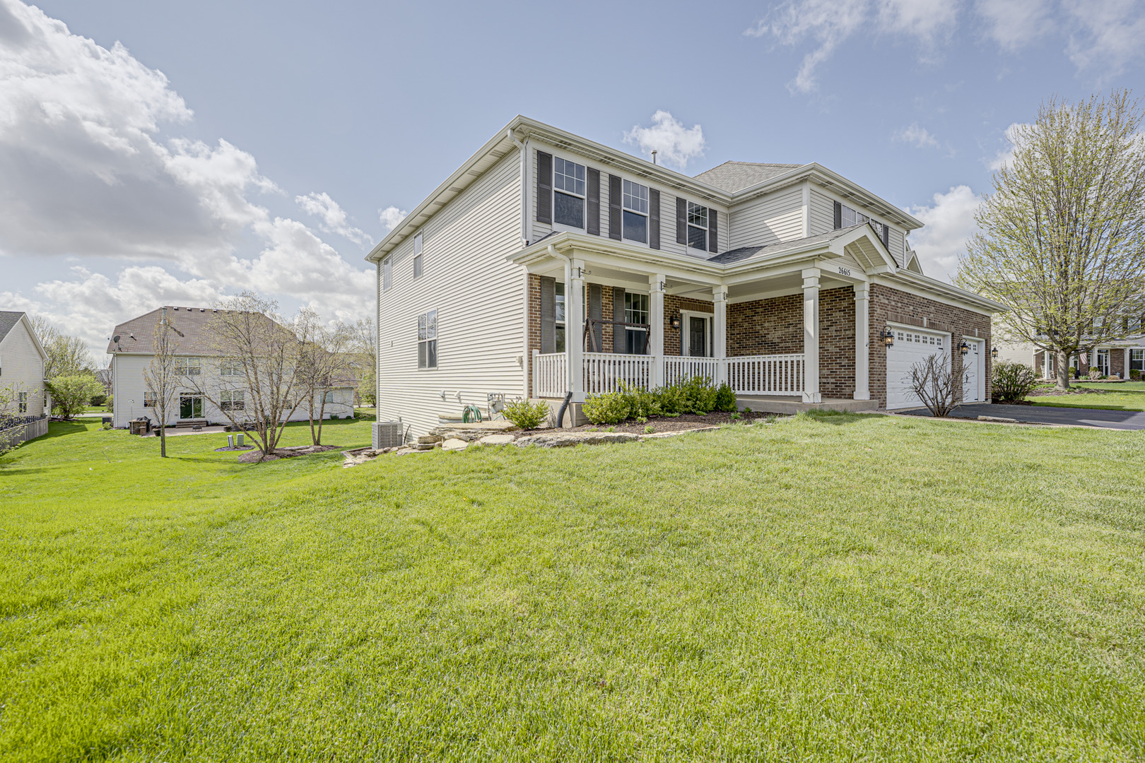 26615 Silverleaf Drive, Plainfield, IL 60585