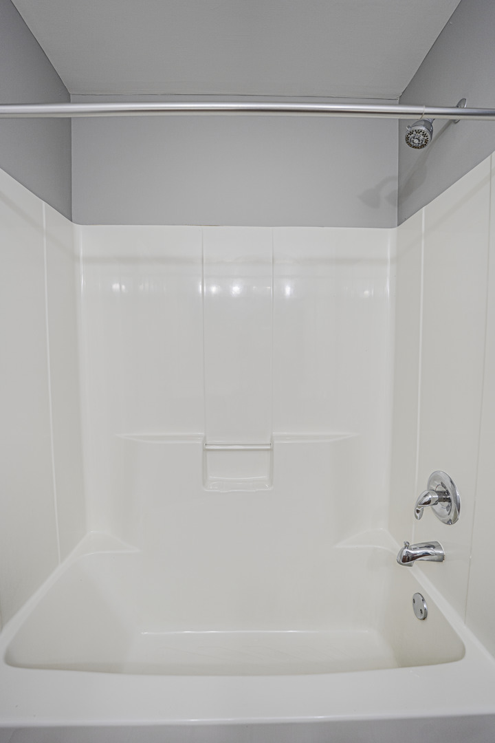 26615 Silverleaf Drive, Plainfield, IL 60585