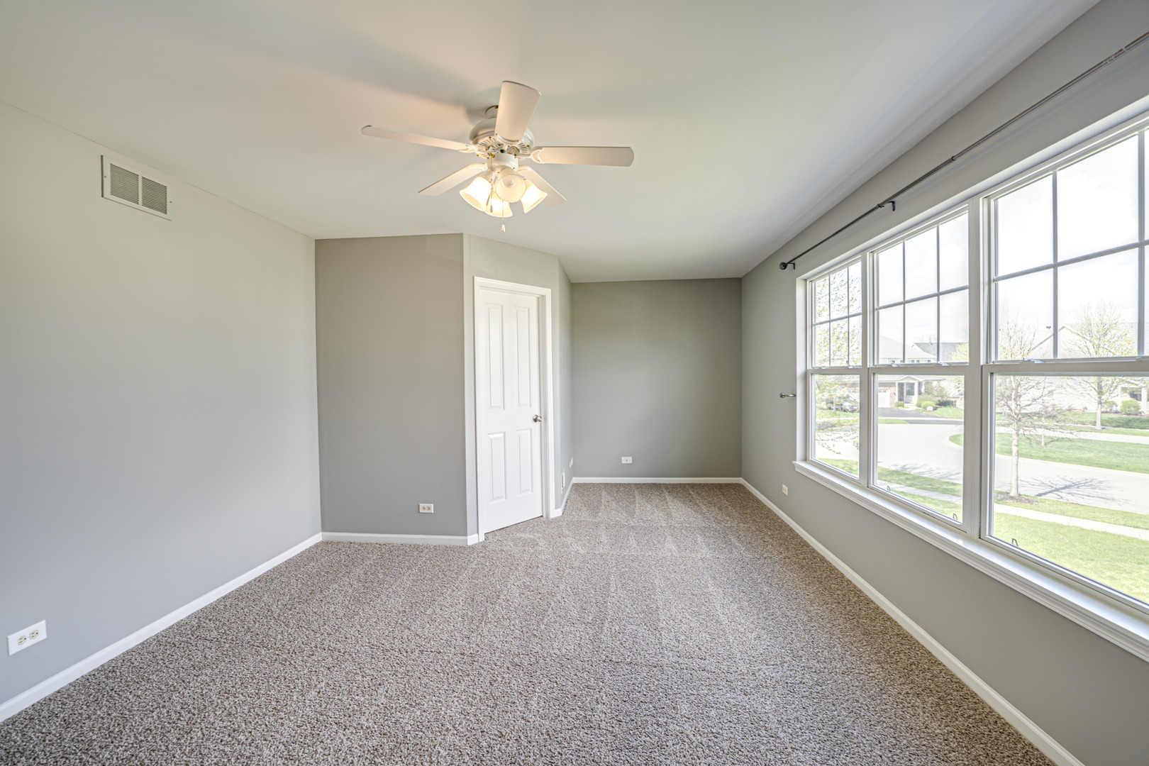 26615 Silverleaf Drive, Plainfield, IL 60585