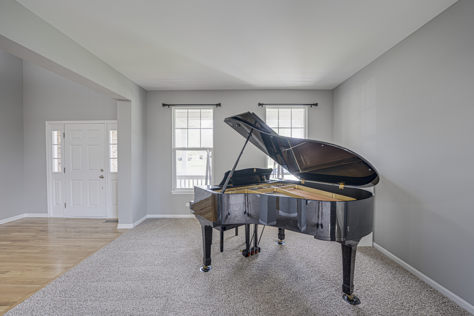 26615 Silverleaf Drive, Plainfield, IL 60585